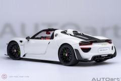 1:18 Porsche 918 Spyder 2013 white WEISSACH PACKAGE (whitered interior)