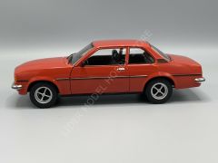 1:24 1976 Opel Ascona B