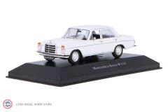 1:43 IXO 1967 Mercedes Benz 200/8 W115