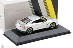 1:43 FIRST43 2008 Nissan GT-R R35