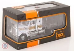 1:43 IXO 2012 Freightliner Coronado