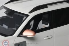 1:18 Otto 2024 Dacia Duster Extreme TCE 4x4 Beige Sandstone