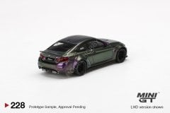 1:64 BMW M4 LBWK
