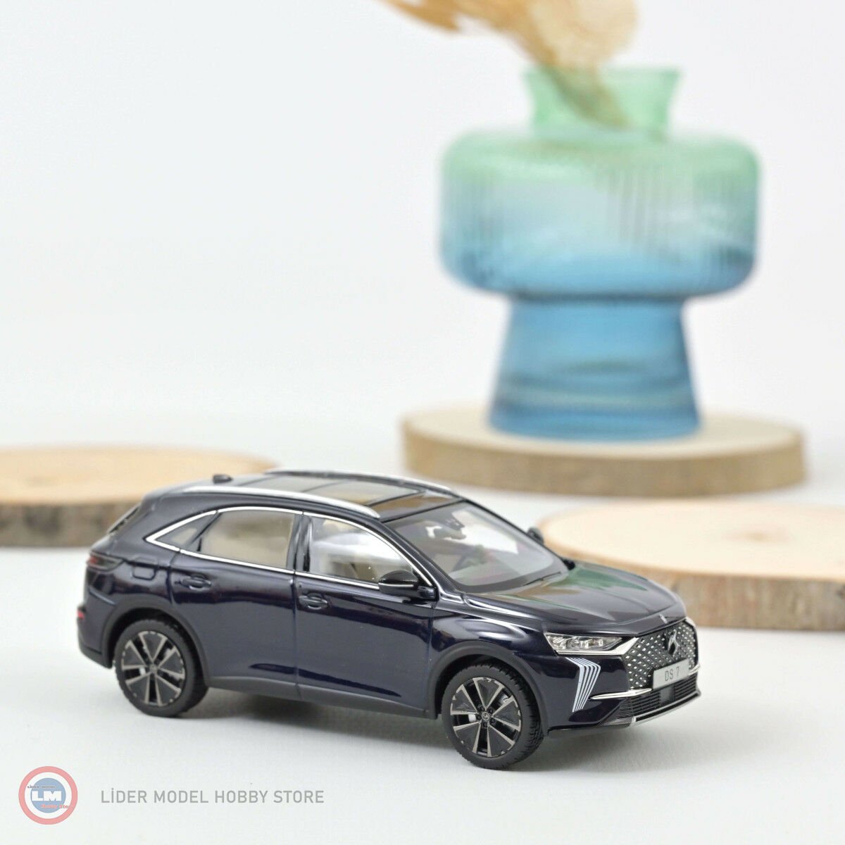 1:43 2022 Citroen DS 7