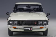 1:18 1973 Nissan Skyline GT-R (KPGC110)