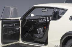 1:18 1973 Nissan Skyline GT-R (KPGC110)