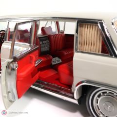 1:18 NZG 1963 Mercedes Benz Pullman 600 W100