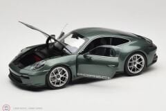 1:18 Norev 2023 Porsche 911 ST - malachitgreen