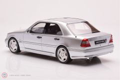 1:18 1990 Mercedes Benz C36 AMG W202