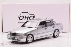 1:18 1990 Mercedes Benz C36 AMG W202
