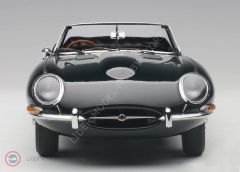 1:18 Autoart 1961 Jaguar E-Type Roadster Series I 3.8