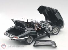 1:18 Autoart 1961 Jaguar E-Type Roadster Series I 3.8 Signature