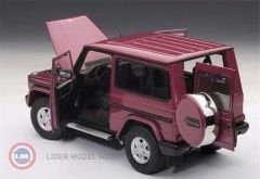 1:18 AUTOART 1990 Mercedes Benz G500 (SWB)