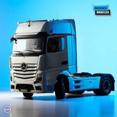 1:18 NZG 2025 Mercedes Benz Actros L White