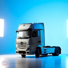 1:18 NZG 2025 Mercedes Benz Actros L White