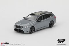 1:64 Mini GT BMW M5 Touring Brooklyn Grey Metallic