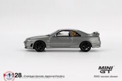 1:64 Mini GT NISSAN Skyline GT-R Dark Metal Gray NISMO BCNR33 CRS Version
