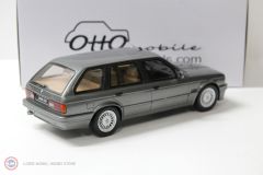 1:18 1991 Bmw 325i (E30) Touring