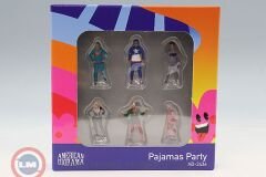 1:64 American Diorama Figure Set -  Pajamas Party