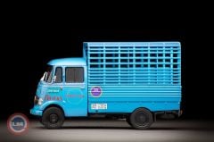 1:43 1963 Mercedes Benz L319 D Biona