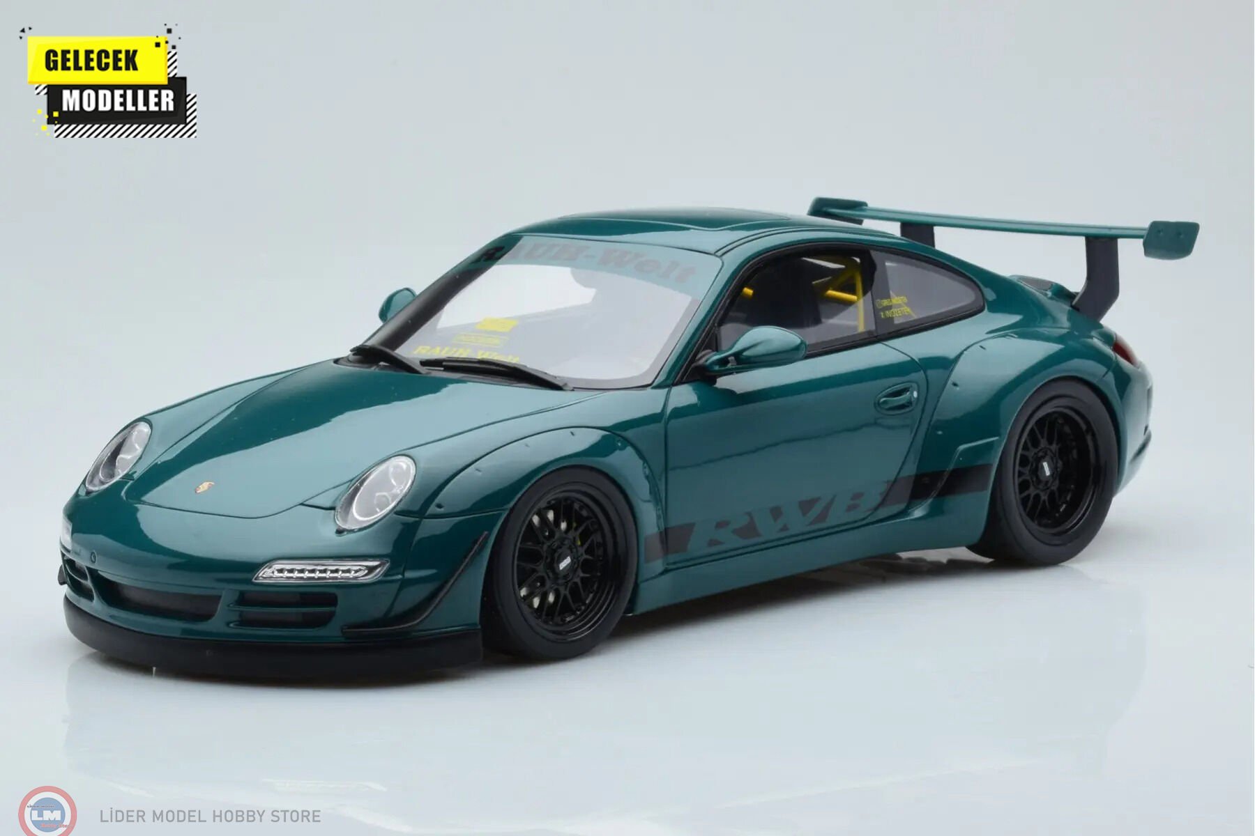 1:18 GT Spirit 2021 Porsche RWB Syunkashuto GREEN HELL