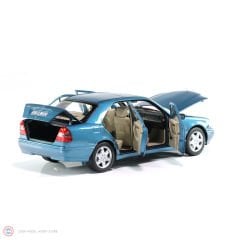 1:18 Mercedes Benz C 200 Limousine W202 (1997-2001) - Aquamarin Blue