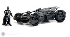 1:24 Jada  Batman Justice League Batmobile