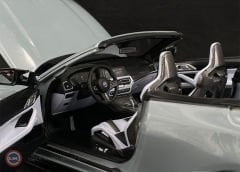 1:18 2020 BMW M4 Cabriolet Grey