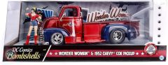 1:24 Jada 1952 Chevrolet COE Pickup Wonder Woman including Wonder Woman figure