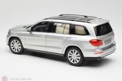 1:18 Norev 2013 Mercedes Benz GL500 X166 Iridium Silver Metallic