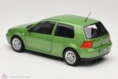 1:18 Norev 1998 Volkswagen Golf 4 GTI Cosmic Green