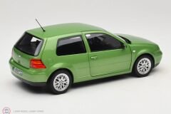 1:18 Norev 1998 Volkswagen Golf 4 GTI Cosmic Green