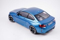 1:18 2016 BMW M2 Coupe
