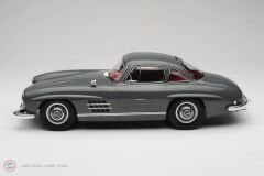 1:12 Norev 1954 Mercedes Benz 300 SL Gullwing