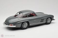 1:12 Norev 1954 Mercedes Benz 300 SL Gullwing