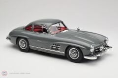1:12 Norev 1954 Mercedes Benz 300 SL Gullwing