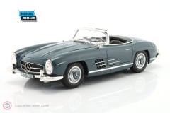 1:18 1957 Mercedes Benz SL Class 300 SL Roadster Spider W198