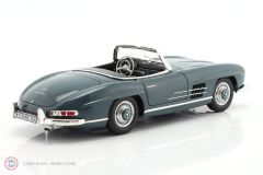 1:18 1957 Mercedes Benz SL Class 300 SL Roadster Spider W198