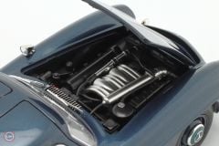 1:18 1957 Mercedes Benz SL Class 300 SL Roadster Spider W198