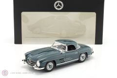 1:18 1957 Mercedes Benz SL Class 300 SL Roadster Spider W198