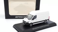 1:43 2018 Mercedes Benz Sprinter Van Kastenwagen