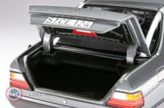 1:18 1988 Mercedes Benz E Class 300 CE-24 V Coupe W124
