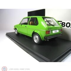 1:24 WhiteBox 1974 Volkswagen Golf 1