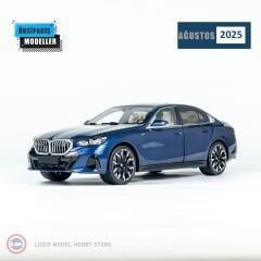 1:18 Minichamps 2023 BMW I5 Blue Metallic