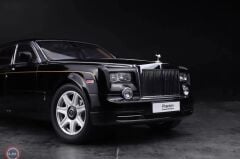 1:18 Kyosho 2012 Rolls Royce PHANTOM EWB