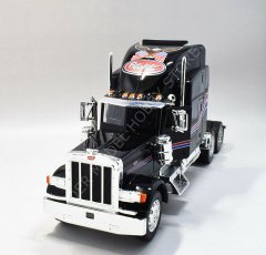 1:32 1987 Peterbilt 379