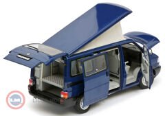 1:18 1991 Volkswagen T4 Westfalia Camper California Coach