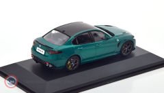 1:43 2016 Alfa Romeo Giulia Quadrifoglio