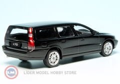 1:43 2000 Volvo V70 Break