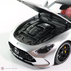 1:18 Mercedes-AMG GT63 (C192) 2024 - Hightech Silver